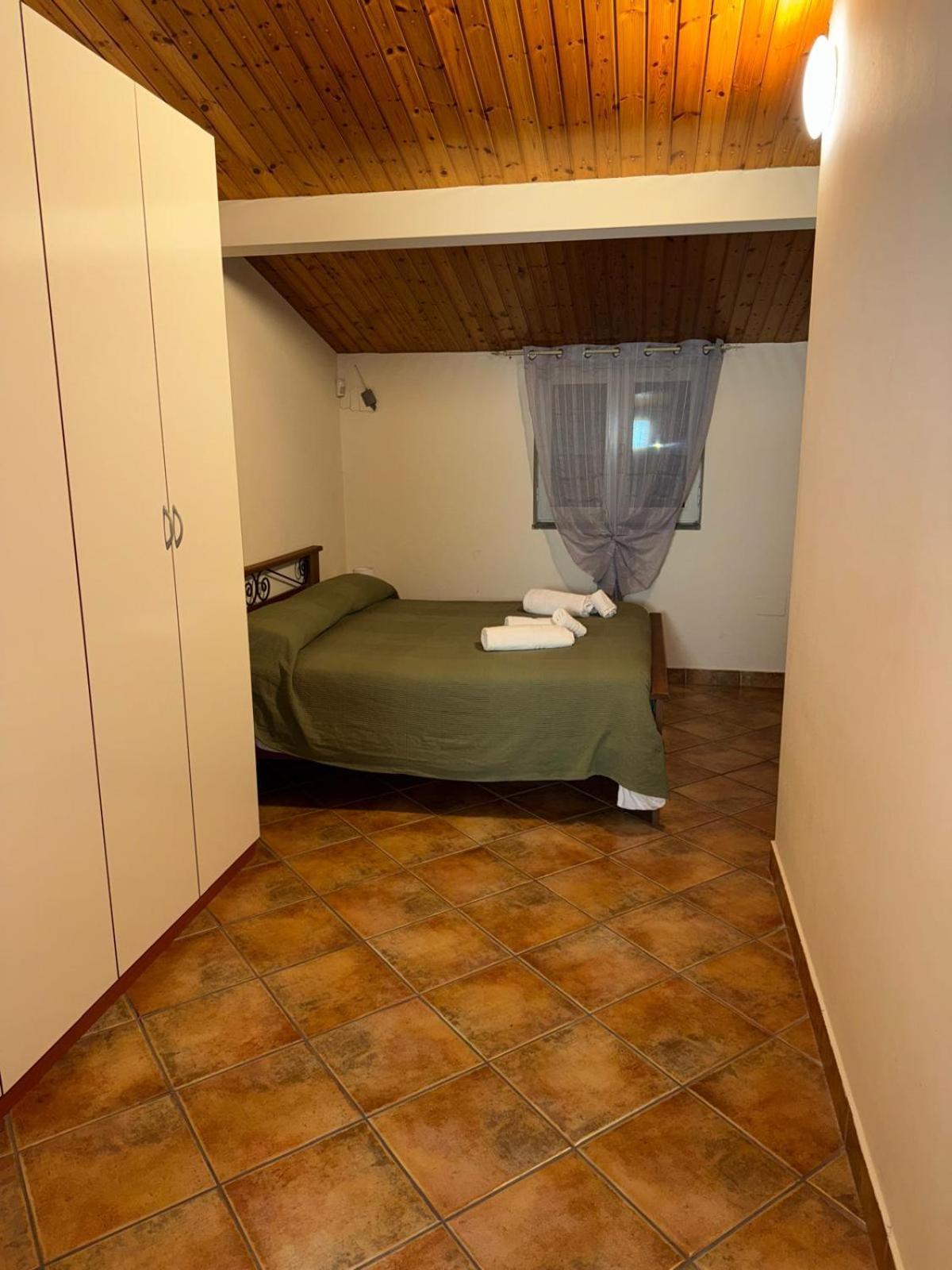 Peri Peri Etna Guest House Montargano Ngoại thất bức ảnh